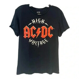 Men’s size small AC/DC High Voltage tee EUC